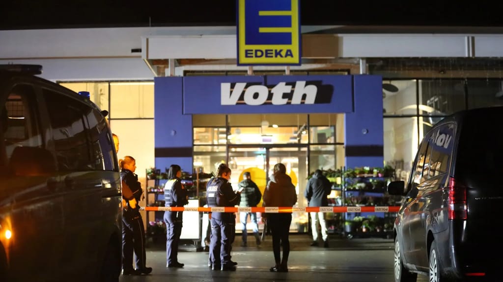 Jugendlicher in Supermarkt erstochen – Entsetzlicher Angriff in Edeka-Markt: - news - exxpress Nachrichten