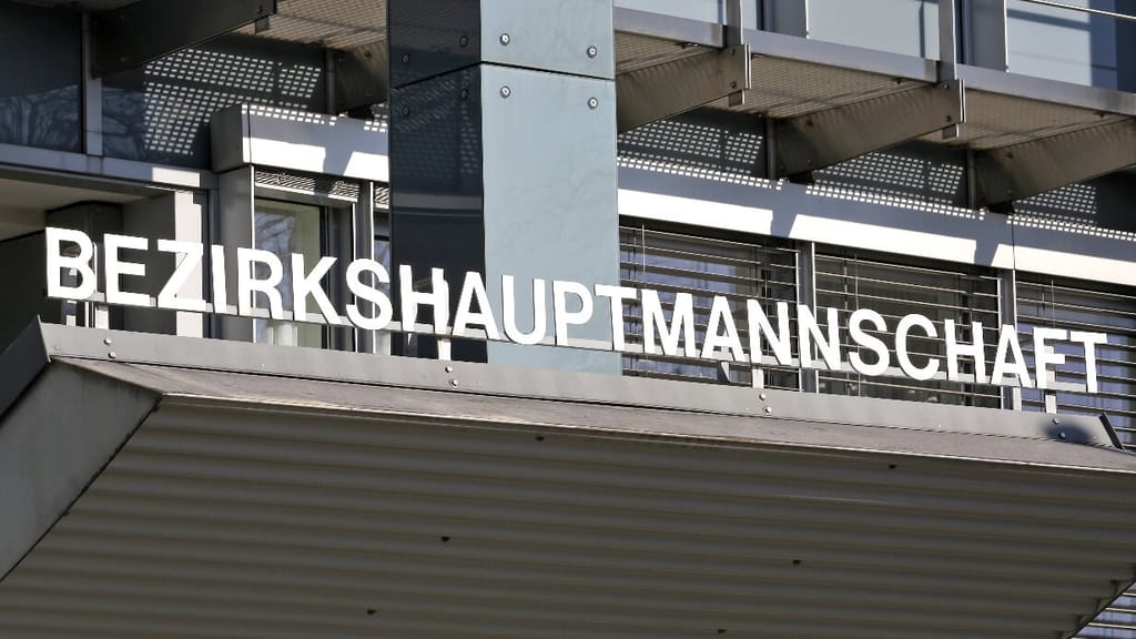 Wien: Sozialhilfe-Bezug bei Syrern beträgt 73,7 Prozent! - politik - exxpress Nachrichten