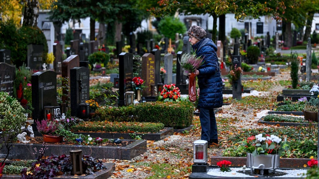 Sterben wird teurer: Friedhofsgebühren explodieren - politik - exxpress Nachrichten