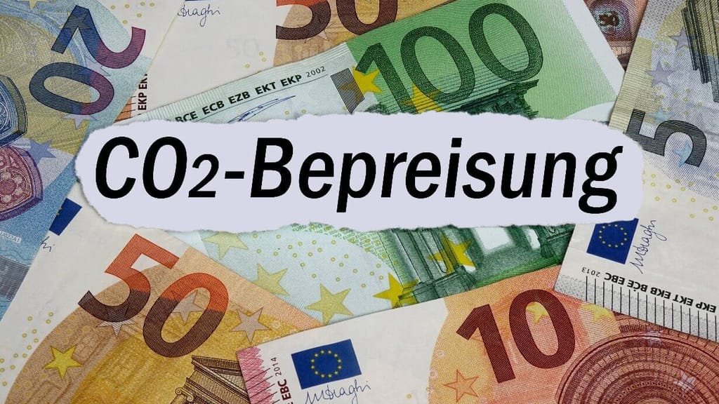 CO₂-Irrsinn belastet Industrie: EU-Unternehmen rebellieren gegen Brüssels Klimadiktat - economy - exxpress Nachrichten