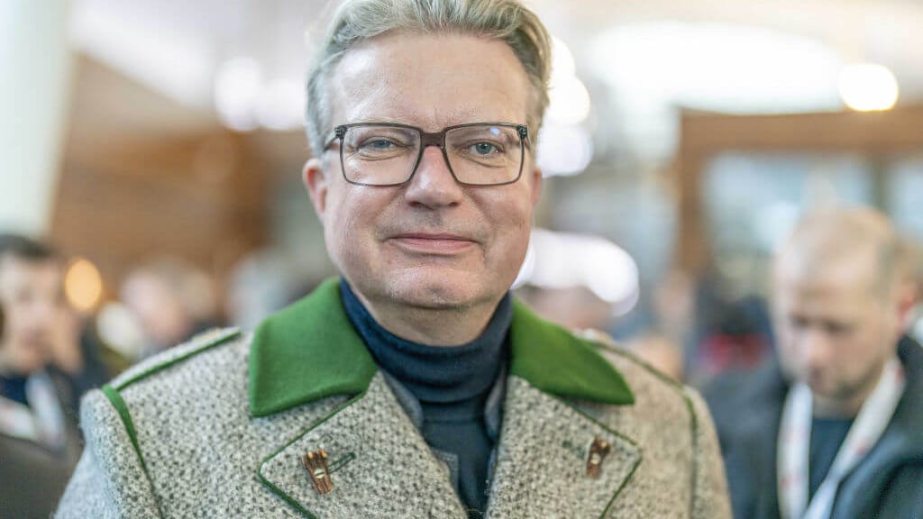 Steirischer Ex-Landeshauptmann Christopher Drexler verlässt im November Politik - politik - exxpress Nachrichten