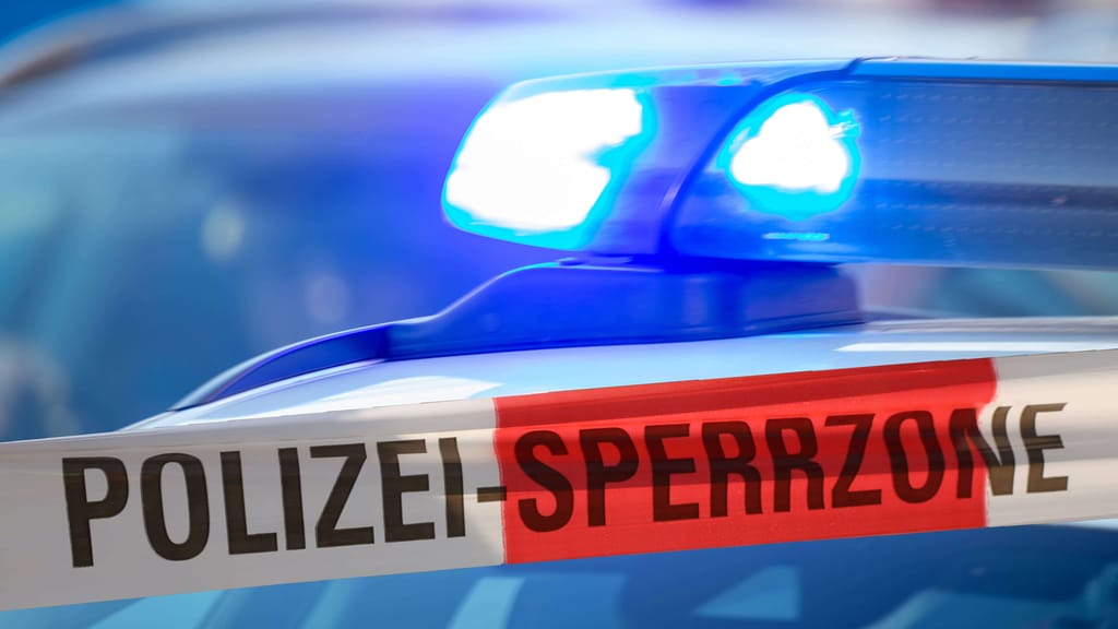 Mordalarm in OÖ! Mann soll Frau und Kind getötet haben - news - exxpress Nachrichten