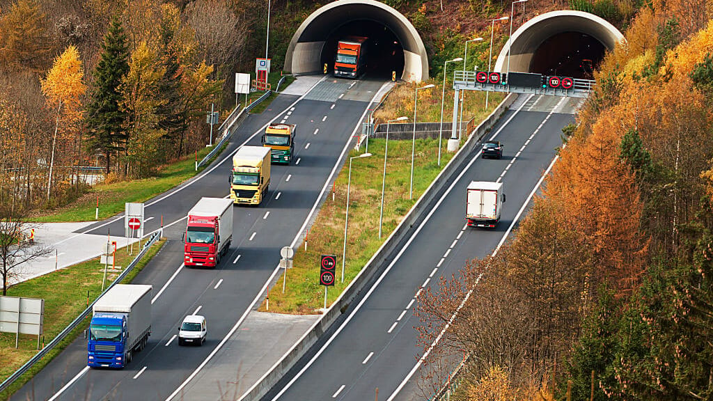 Autofahrer aufgepasst: Neue Kameraüberwachung kommt! - news - exxpress Nachrichten