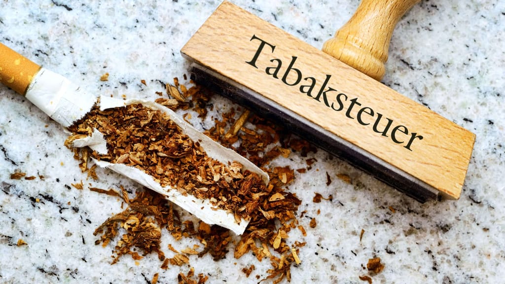 Preisschock für Raucher: Parlament beschließt höhere Tabaksteuer - politik - exxpress Nachrichten
