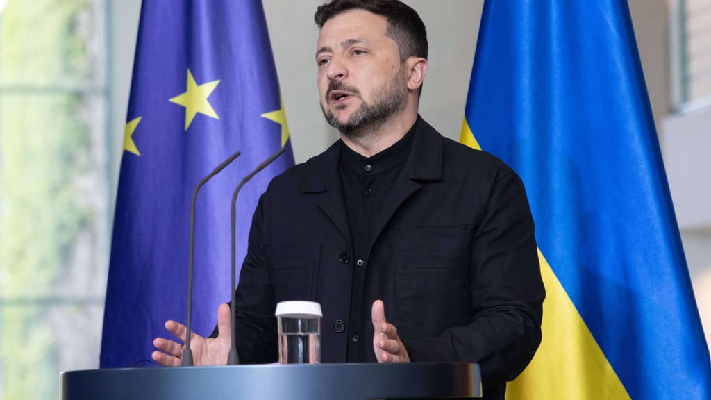 Friedensgespräche in Berlin: Selenskyj macht Zugeständnisse - politik - exxpress Nachrichten