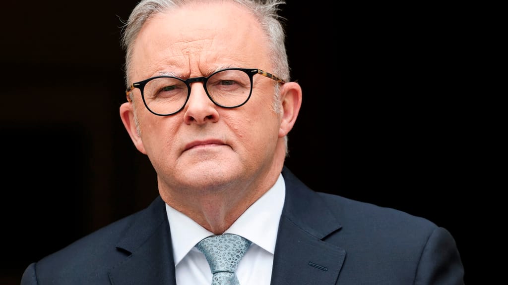 Staatsversagen in Australien: Warum zu Chanukka niemand feiernde Juden schützte - politik - exxpress Nachrichten