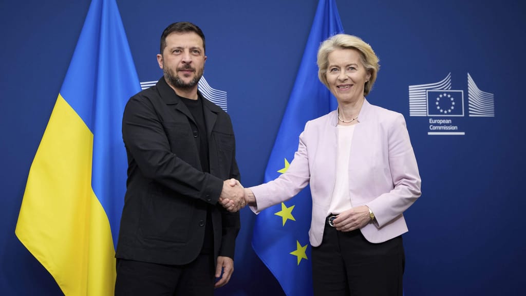 Mega-Paket! EU einigt sich auf 90 Milliarden Euro für Ukraine-Finanzierung - politik - exxpress Nachrichten