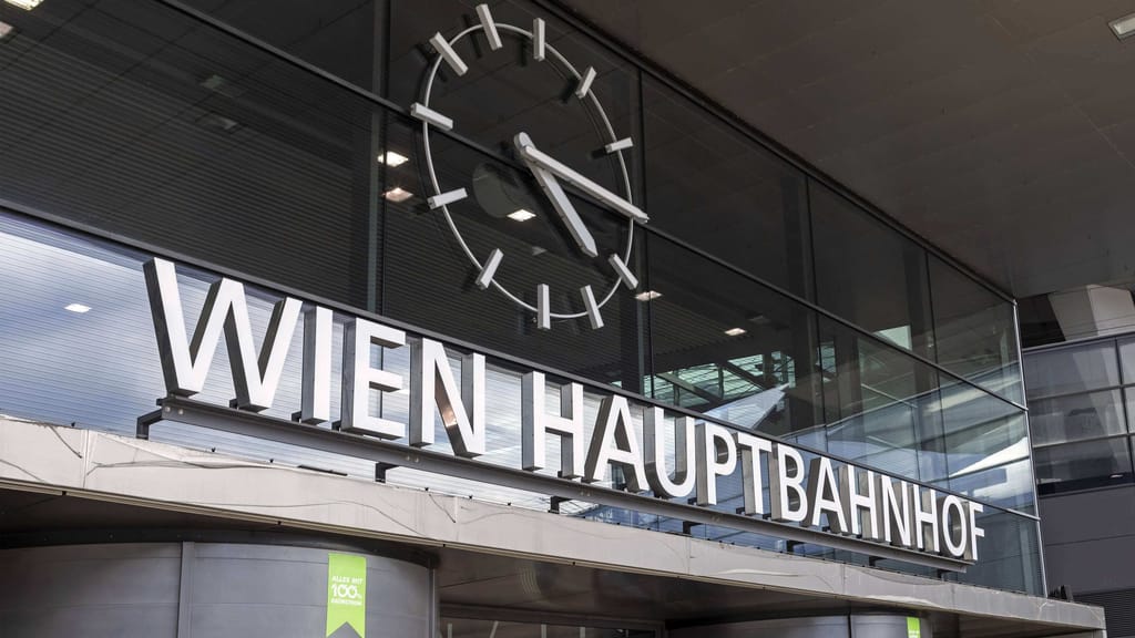 Messerattacke am Wiener Hauptbahnhof – Großeinsatz der Polizei - news - exxpress Nachrichten