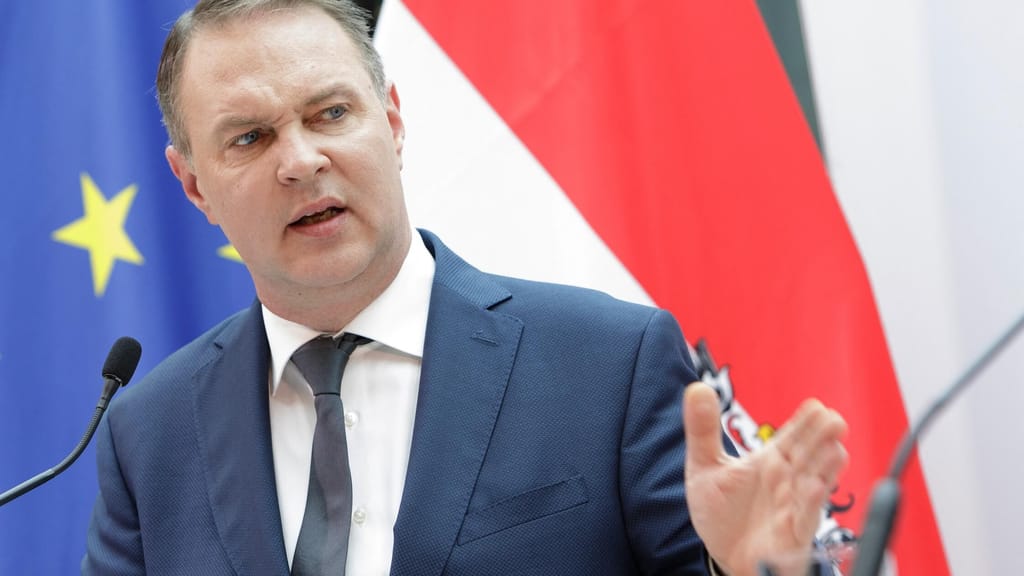 Groß angekündigt, noch größer gefloppt: „SPÖ Eins“ schaut fast niemand - politik - exxpress Nachrichten