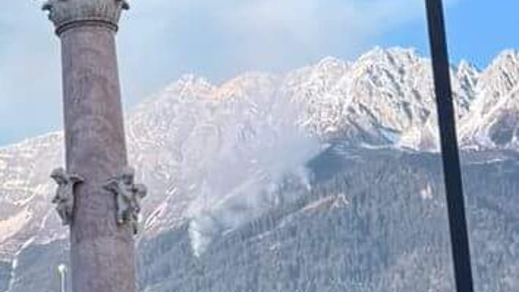 Waldbrand auf Innsbrucker Nordkette ausgebrochen - news - exxpress Nachrichten