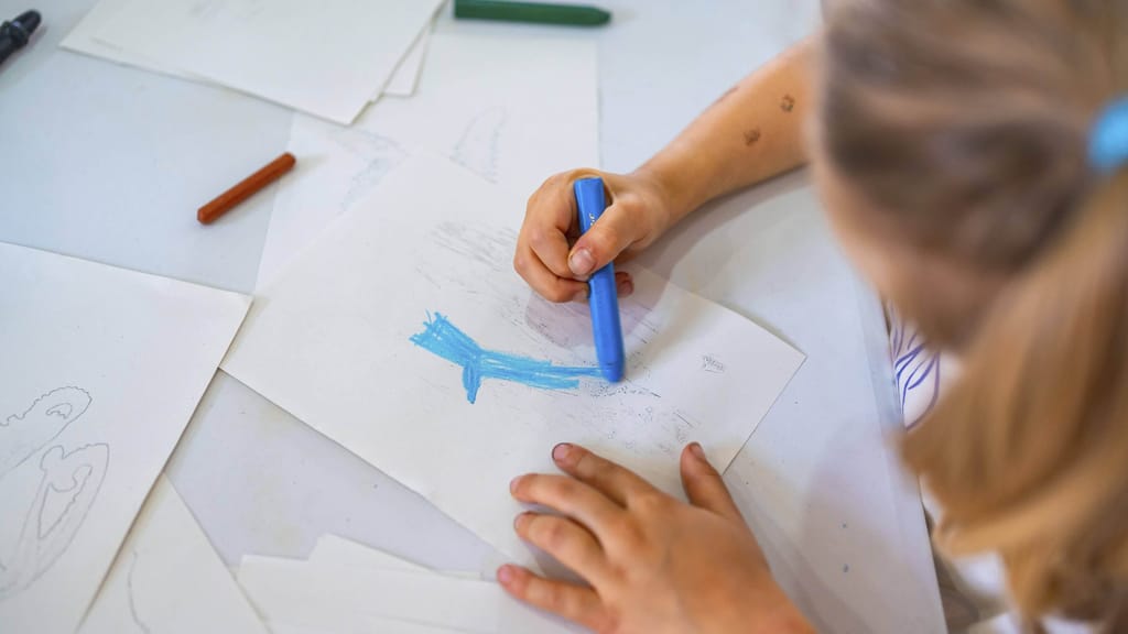 NEOS in Erklärungsnot: Missbrauch von Millionenförderungen bei Wiens Kindergärten - politik - exxpress Nachrichten