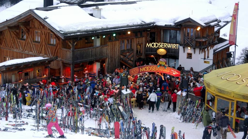 Sexistische Getränkenamen? Après-Ski-Klassiker soll umbenannt werden - news - exxpress Nachrichten