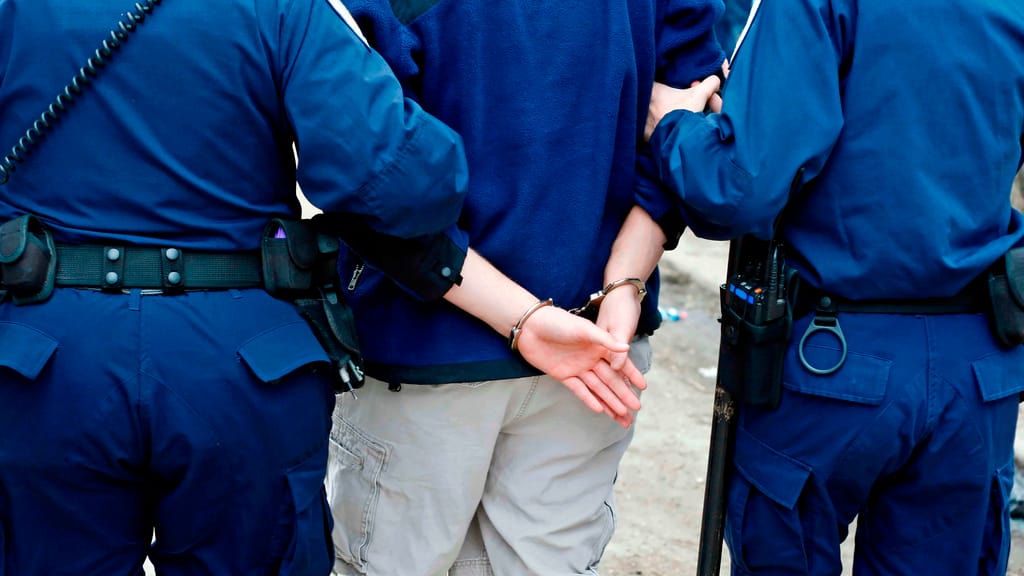 Austro-Tschetschene (18) plante IS-Anschlag auf Israels Botschaft - news - exxpress Nachrichten
