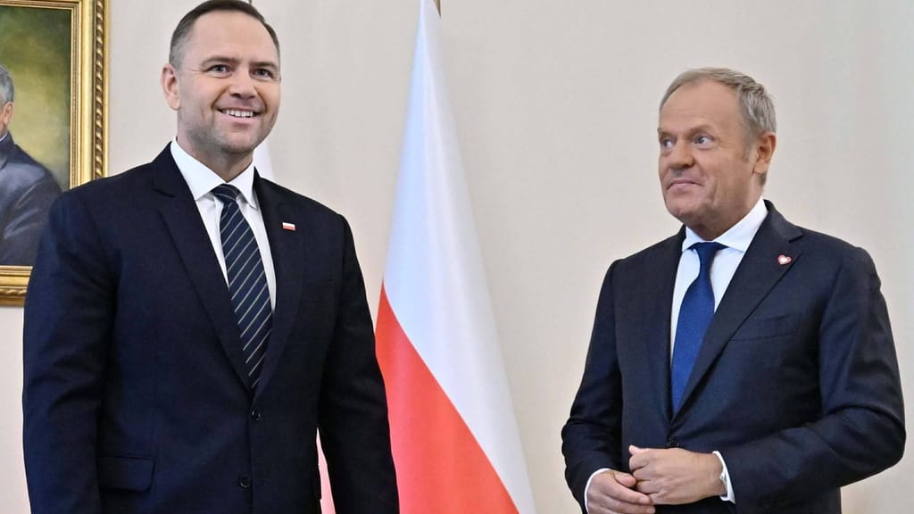 Polens Präsident Nawrocki nennt EU „verblassenden Stern“ - politik - exxpress Nachrichten
