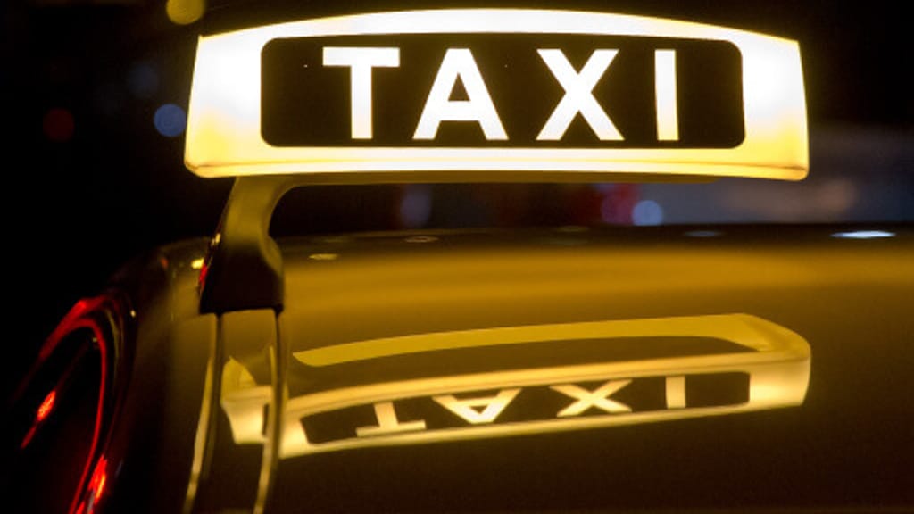 Mega-Summe enthüllt: Fast 415.000 Euro für Asylwerber-Taxis - politik - exxpress Nachrichten