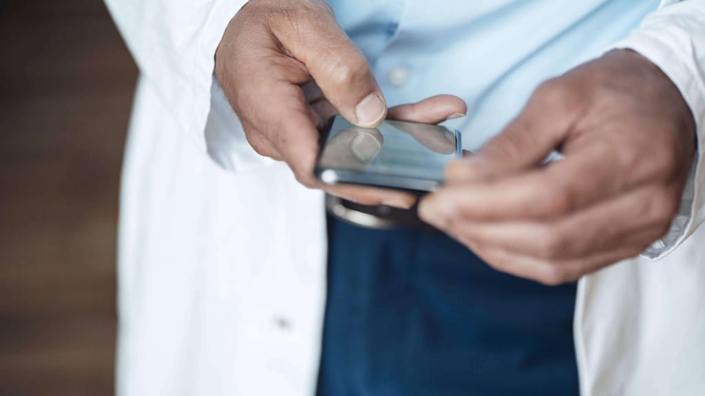 Ärzte gegen Politik: Warum die telefonische Krankschreibung bleiben soll - news - exxpress Nachrichten