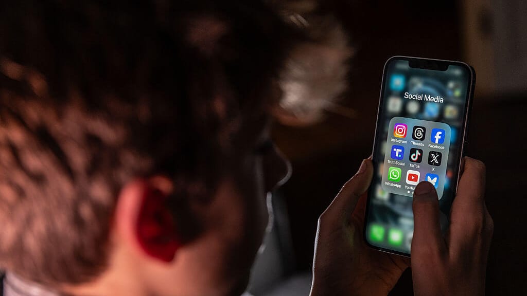 Expertin warnt: So radikalisiert Social Media Kinder – Salafisten-Hotspots in Wien - news - exxpress Nachrichten