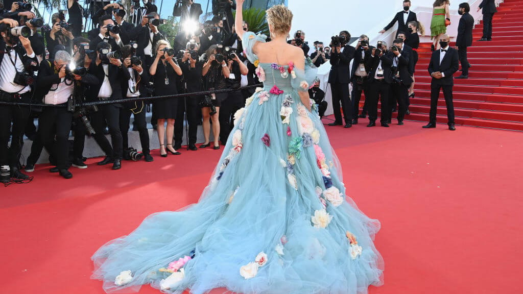Geheimnis gelüftet! Diese Hollywood-Ikone sorgt für Opernball-Glamour - lifestyle - exxpress Nachrichten