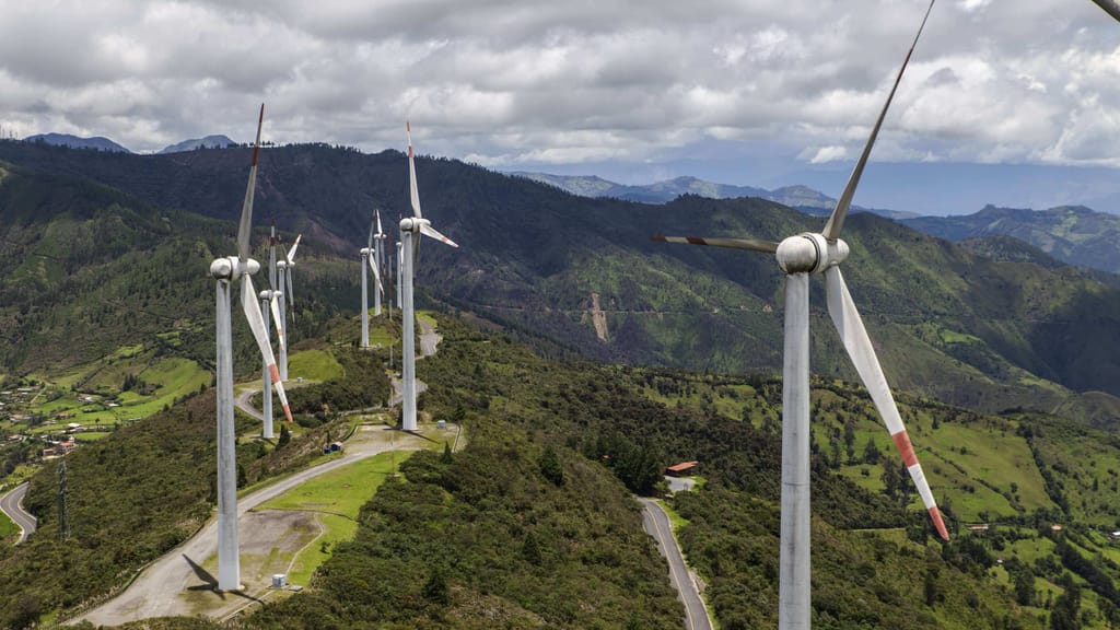 Windräder auf 2300 Metern Höhe? Neues Projekt sorgt für Kritik - news - exxpress Nachrichten