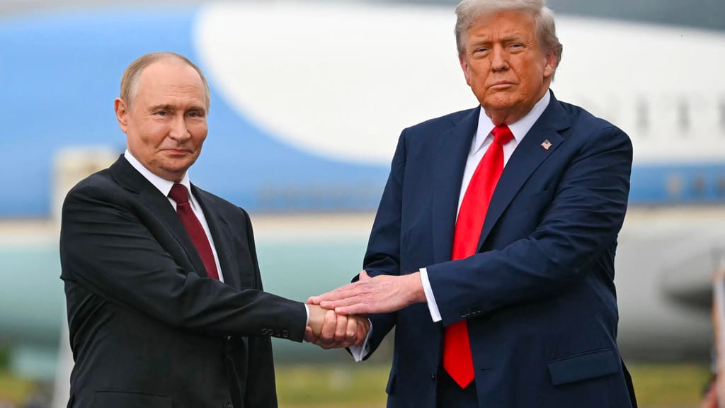Trump: Putin sagt Woche ohne Angriffe auf Kiew zu - politik - exxpress Nachrichten