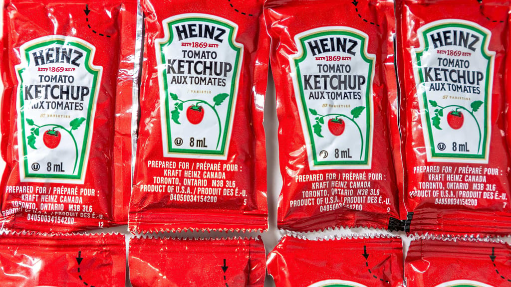 EU reguliert weiter: Schluss für Ketchup-Sackerl - politik - exxpress Nachrichten