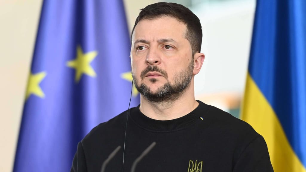Selenskyj drängt auf NATO: „Nicht Putins Entscheidung“ - politik - exxpress Nachrichten