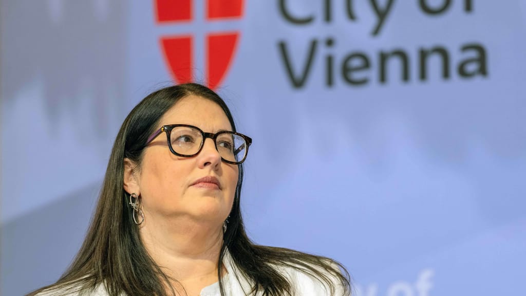 SPÖ-Knaller in Wien: Stadträtin Kathrin Gaál tritt zurück - politik - exxpress Nachrichten