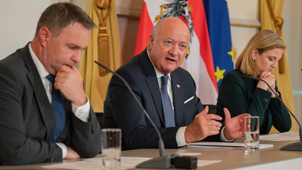 Koalition vor Zerreißprobe: Wehrdienst-Reform sorgt für Krach - politik - exxpress Nachrichten