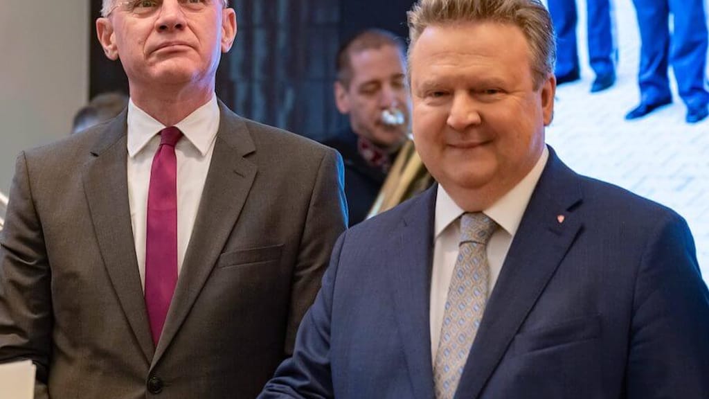 Familiennachzug: Heftiger Krach zwischen Karner und Ludwig - politik - exxpress Nachrichten