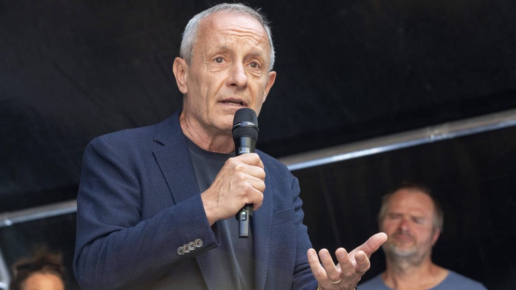 Peter Pilz erneut im Visier der Justiz: Staatsanwaltschaft Wien ermittelt - news - exxpress Nachrichten