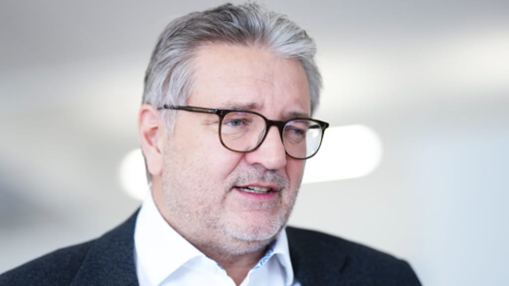 Gastpatienten-Streit: NÖ zerlegt Hackers Zahlenwerk - politik - exxpress Nachrichten