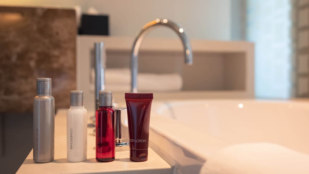 Mini-Shampoos im Hotel vor dem Aus: EU-Regel entfacht Kritiksturm - politik - exxpress Nachrichten