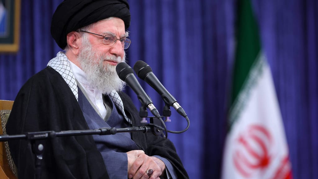 Iran attackiert US-Militäreinrichtung und Israel - news - exxpress Nachrichten