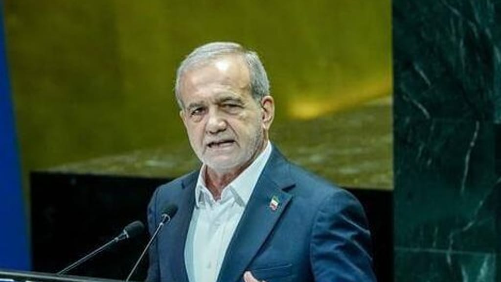 Nach Tod von Verteidigungsminister: Irans Präsident ernennt Nachfolger - politik - exxpress Nachrichten