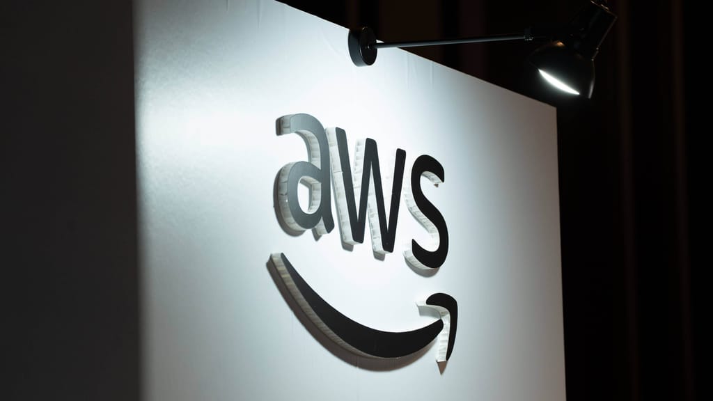 Drohnen treffen Amazon-Rechenzentren – AWS meldet massive Störungen - news - exxpress Nachrichten