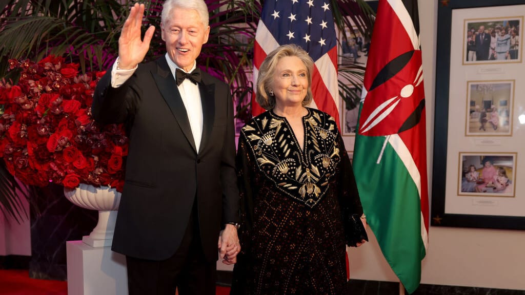 Epstein-Affäre: Clinton erklärt, er habe „keine Informationen“ gegen Trump - news - exxpress Nachrichten
