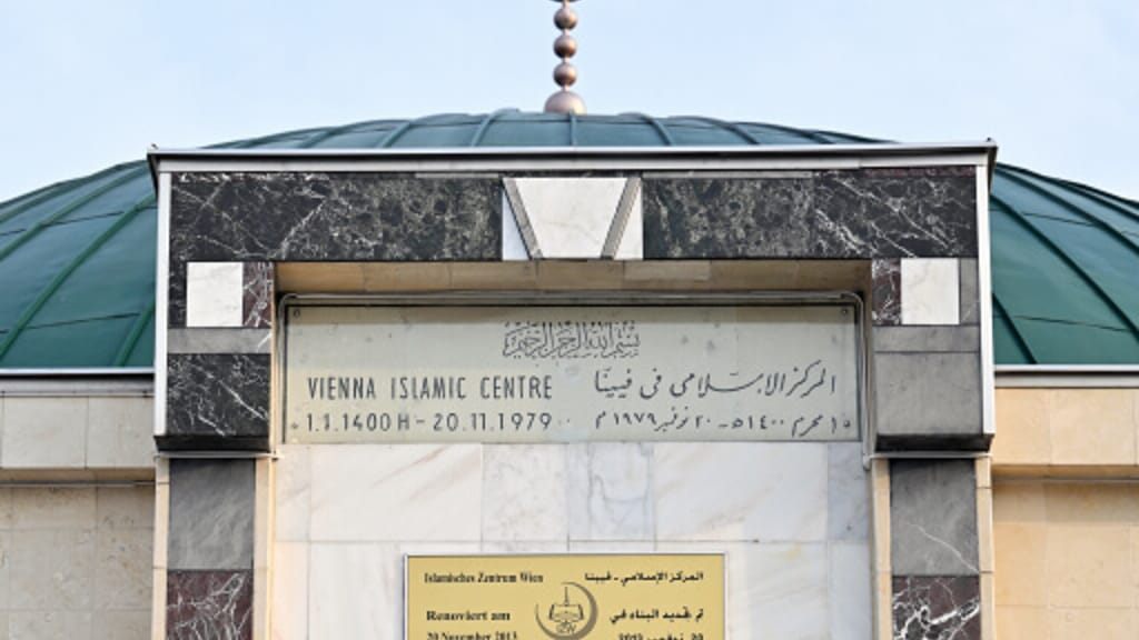 Massenschlägerei nach Demo und Khamenei-Gedenken in Wien: Neun Verletzte - news - exxpress Nachrichten
