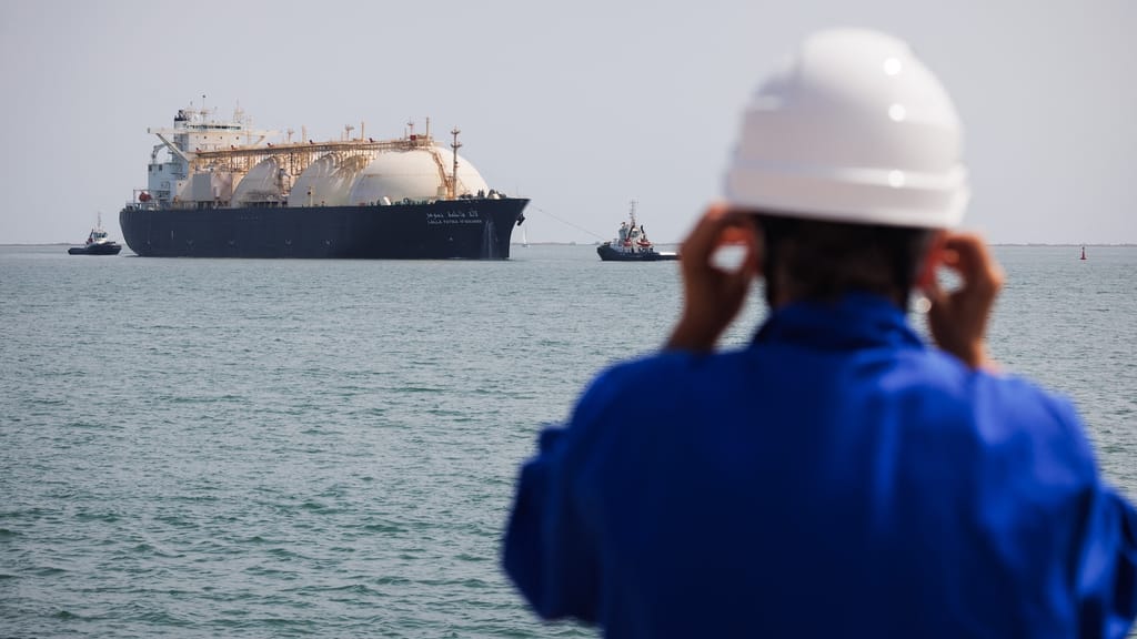 Tanker drehen ab: Gaspreise +70 % – droht Europa die nächste Energiekrise? - economy - exxpress Nachrichten