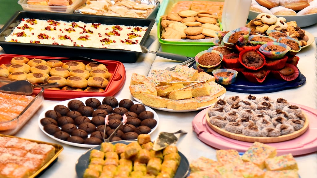 Fastenbrechen: Arbeitsamt feiert Ramadan mit Luxusbufett - news - exxpress Nachrichten