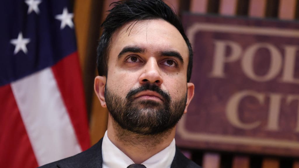 IS-Gruß im Rathaus: Immer mehr Terror-Eklats um New-York-Bürgermeister Mamdani - politik - exxpress Nachrichten