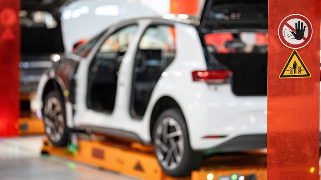 Rückruf-Alarm: Hersteller zieht bei E-Autos die Notbremse - economy - exxpress Nachrichten