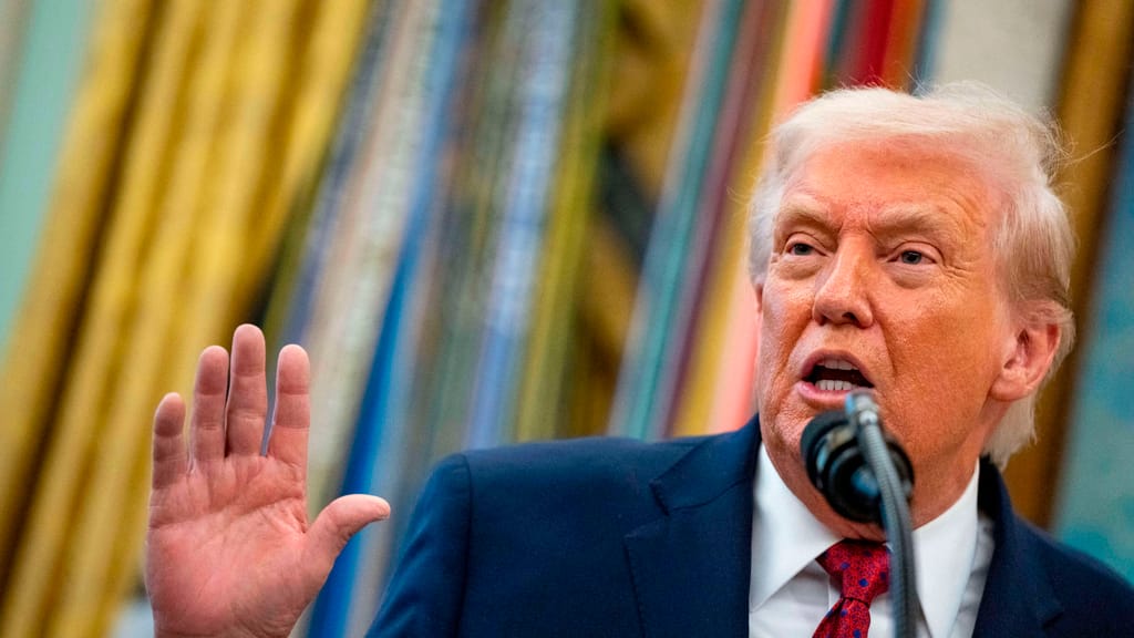 Trump nennt Straße von Hormuz „Straße von Trump“ - politik - exxpress Nachrichten