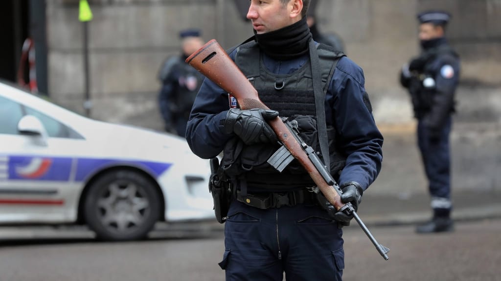 Terror-Angst: Frankreich untersagt Muslim-Großevent - news - exxpress Nachrichten