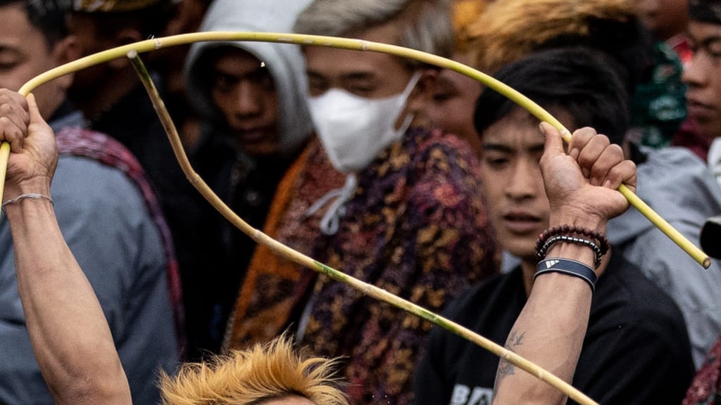 100 Schläge wegen außerehelichem Sex – Paar nach Scharia bestraft - news - exxpress Nachrichten