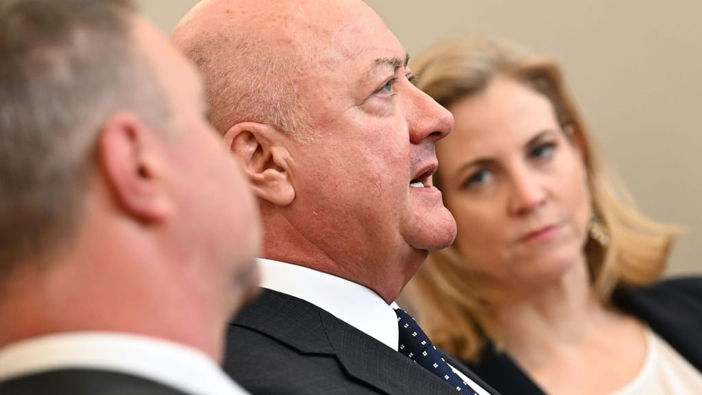Industrie-Plan der Regierung stockt: Nur 7 von 117 Maßnahmen umgesetzt - economy - exxpress Nachrichten