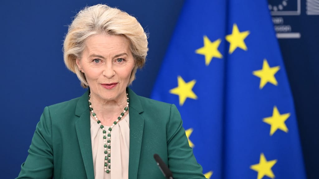 Von der Leyens Alters-App geknackt – Blamage nach wenigen Stunden - politik - exxpress Nachrichten