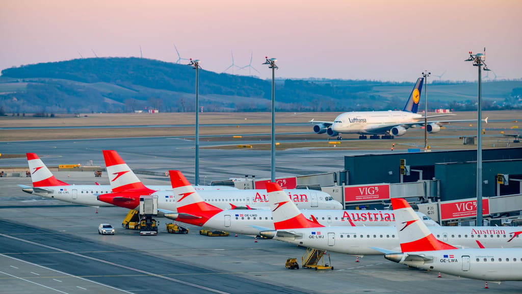 Flugpreise ziehen stark an: Experte warnt vor teuren Reisen - economy - exxpress Nachrichten