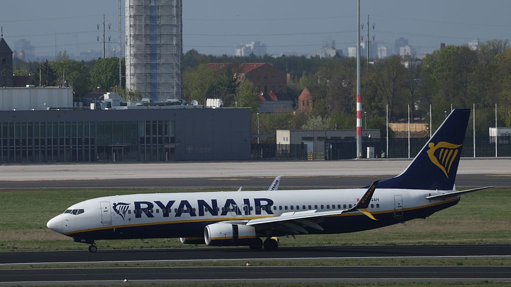Abgaben-Schock vertreibt Airlines: Ryanair halbiert Berlin-Angebot - economy - exxpress Nachrichten