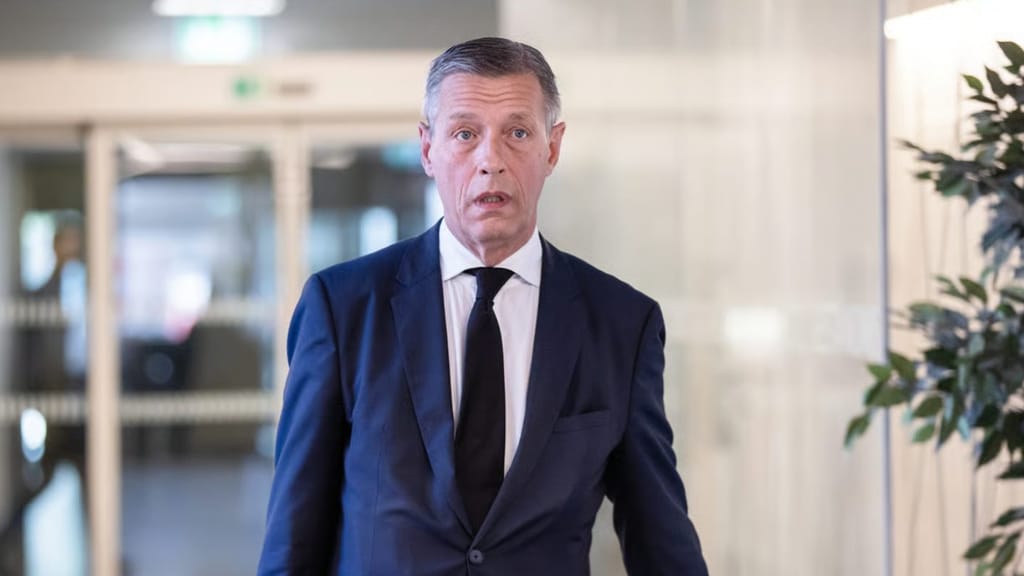 Pilnacek-U-Ausschuss: Witwe sagt aus, will Öffentlichkeit ausschließen - politik - exxpress Nachrichten