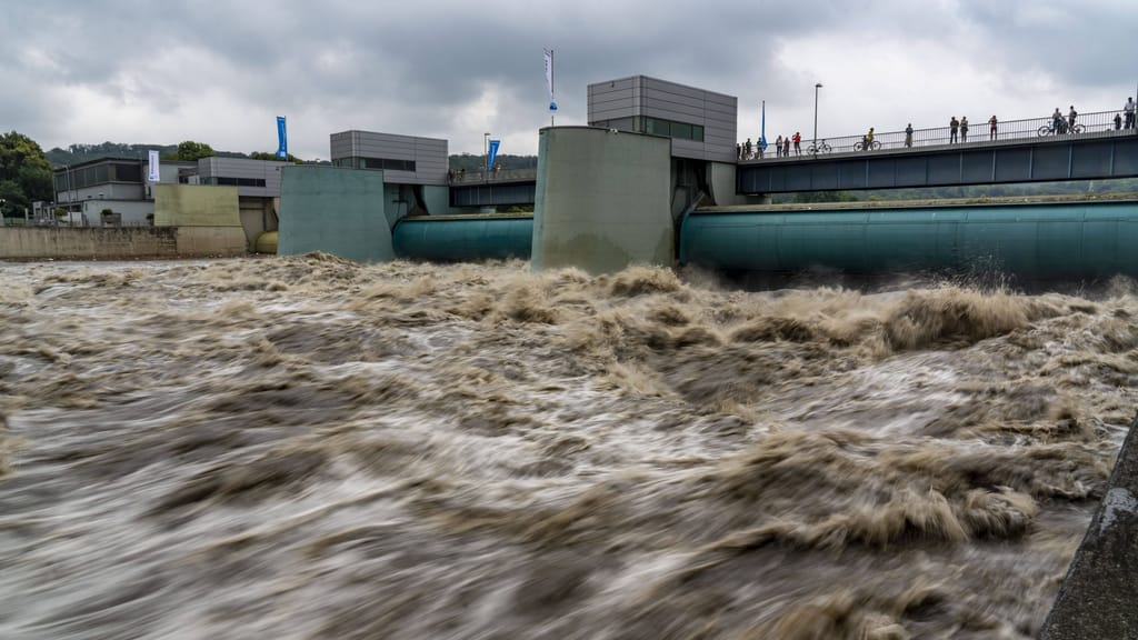Alternative Energiegewinnung bleibt ein Risiko : Trockenheit bremst die Stromerzeugung aus Wasserkraft - news - exxpress N...